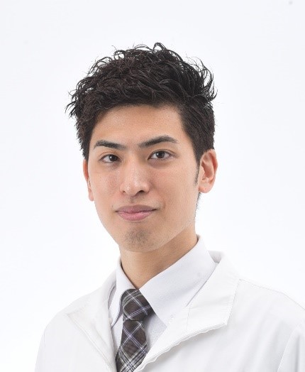 獣医師：整形外科担当　伊澤 幸甫
